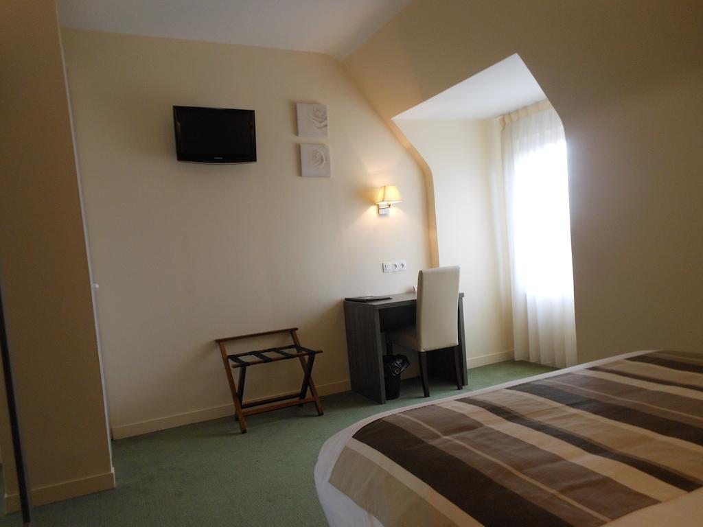 Hotel Du Parc Châteauneuf-sur-Loire Kamer foto